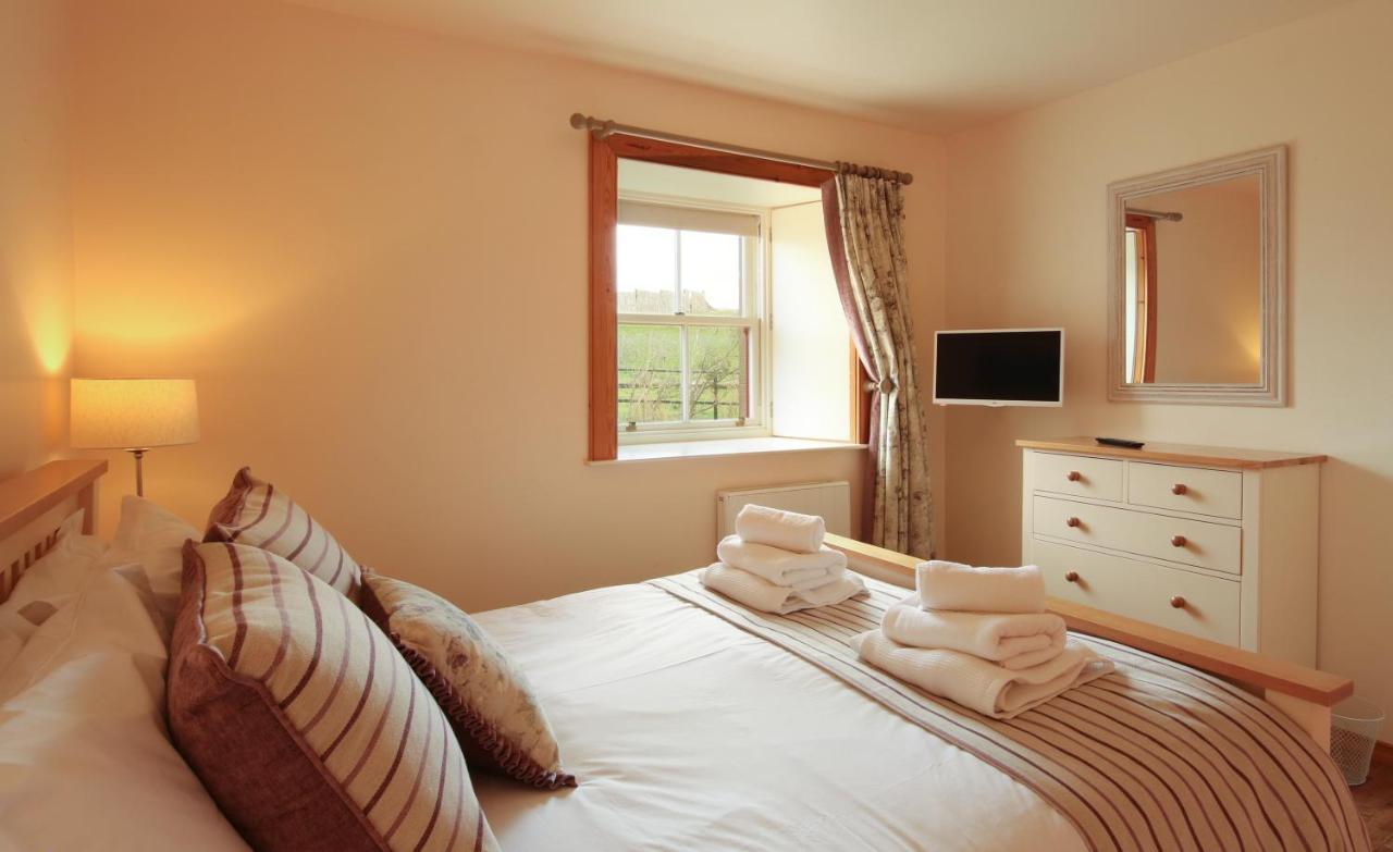 Nisbet'S Tower Villa Eyemouth Bagian luar foto